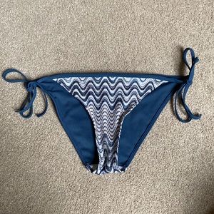 H&M Blue Wave String Bikini Bottoms